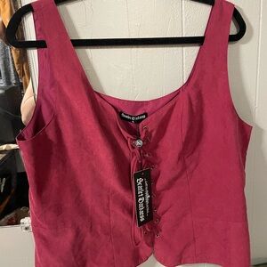 Scarlet darkness Women's Pink Lace-Up Crop Top